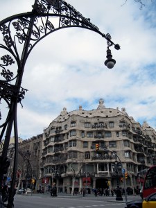 Antoni Gaudì Casa Milà la pedrera img